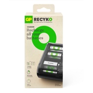 GP ReCyko Everyday Universal Charger B631 (Can charge AA,AAA,C,D,9V rechargeable battery)