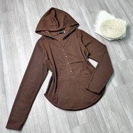 Áo thun bigsize nữ tay dài có mũ cách điệu vạt bầu túi kiểu trước bụng chất vải gân dày dặn phong cá