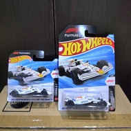 Hot Wheels VISA CASH APP RACING BULLS FORMULA ONE TEAM F1