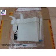 Original Factory Huanghai Qisheng F1 Watering Can with Water Bottle Washing Can Small Water Tank Wip