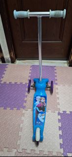 Frozen scooter skater 冰雪奇緣 三輪滑板車