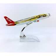 AirAsia Airbus 16cm (1:400) Semangat Harimau Muda aircraft model (Pre-order)