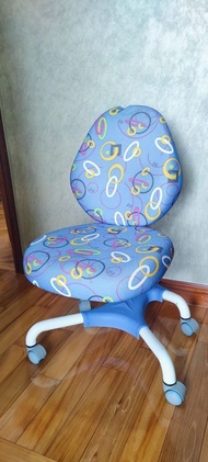 Sinomax 兒童學習椅  人體工學 study chair