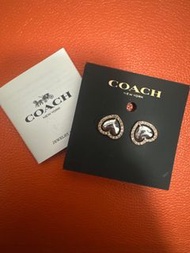 Coach 心形耳環
