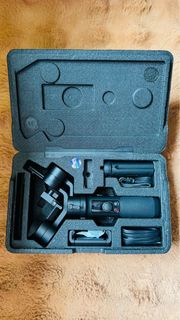 Zhiyun Crane M2 穩定器 99.9%新 (無點用過)