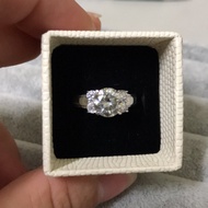 Discount Ultra White Magic Star Diamond Moissanite Female Ring 1.6ct Main Stone