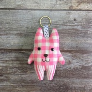 粉紅格紋-貓咪鑰匙圈