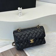 CHANEL 經典口蓋包 CF23 - 粒面牛皮黑金