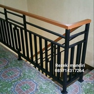 Reling balkon / reling tangga / pagar balkon / reling minimalis /