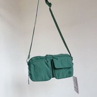 全新Lululemon Multi-Pocket Crossbody Bag 2.5L多口袋斜挎相機包Lululemon bag Lululemon 袋 Lululemon斜孭袋Lululemon 2