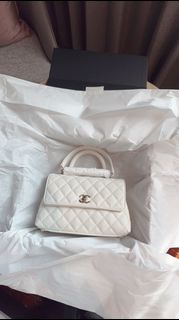 Chanel coco handle small