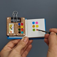 迷你木質水彩調色盤（8格）搭配黃色小水彩素描本