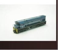 正品 專業模型 鐵支路 NR1004 / NR1007  R100柴電機車頭 (藍色塗裝無動力)