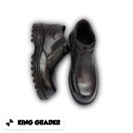 PROMO SEPATU SAFETY SLIP ON KING GRADER SEPATU VIRAL 2023 SEPATU KULIT BOOTS SEPATU PRIA KRUSHERS CHEETAH KINGS SEPATU KERJA LAPANGAN SEPATU PROYEK RED WING DR OSHA KRISBOW KIKERS SEPATU GUNUNG RIDERS BIKERS SNEAKERS HIKING UJUNG BESI