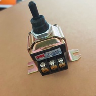 Three-Phase Plug-In Concrete Vibrating Switch Set FD1-4/3 Push Button Motor Accessories