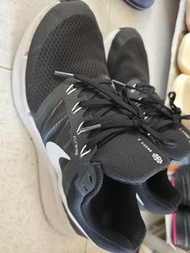 Nike Swift 3 黑色運動鞋