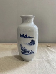 急尋龍泉窯魚耳爐！南宋官窯式開片，紫口鐵足特徵明顯，海外回流件優先處理！ 重金求購晚清淺絳彩！程門山水壺、金品卿花鳥板，文人瓷巔峰之作！
