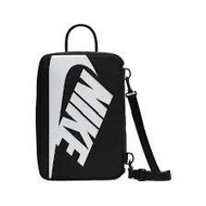 Nike 黑白斜孭袋 鞋袋