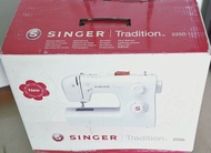 Singer Sewing Machine Tradition 2250