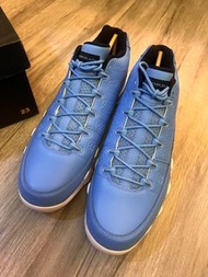 Air Jordan 9 Retro Low UNC