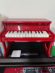 Korg Tiny Piano 紅色數碼鋼琴