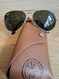 Ray-Ban Aviator  3025  Sunglasses with Case