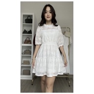 Cruella Dress Bronze Bravior White Dress