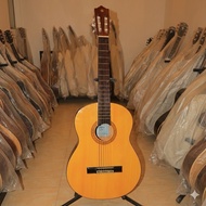 Yamaha C315 Classical Guitar with the Best Merdu and Playability Sound