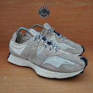 Sepatu second original New balance 327 size 42,5 (1)