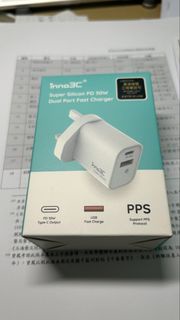 Inno3C 30W PD 雙孔快充充電器