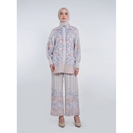 KEMAYU BISHOP SLEEVE TOP we. Shades of Nuances