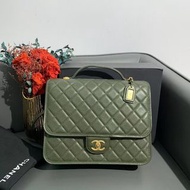 收Chanel香奈兒 22K 雙肩包 背包 古巴綠 荔枝皮芯片款
