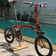 KAYU Distributor Of Standard Display Folding Bike Brompton Folding Bike Stand Wood Wood