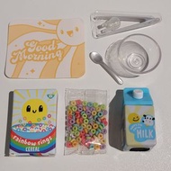 MGA's Miniverse Make It Mini Food Cafe Series 1 - 合Re-ment 食玩 Rainbow Rings 早餐彩虹牛奶圈款
