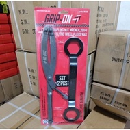 GRIP ON PACKAGE SET 2PCS CLUTCH RETAINER + CVT KEY 39X41 AUTOMATIC MOTORCYCLE TRACKER CVT FLYING WHE