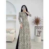 Ao dai with 3D printed little flowers - Lind's house