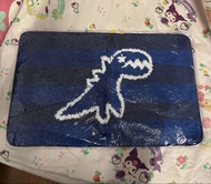 全新Agnes b / Sports b 恐龍Dino地氈