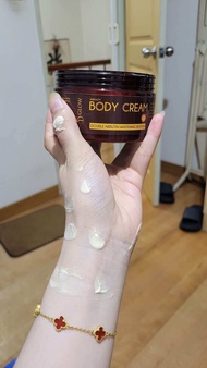 1 pot hand body  YS GLOW