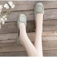 Preloved flat shoes, size 37 insole 235 mm