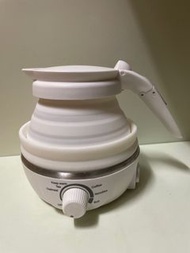 可摺疊式電熱水壺