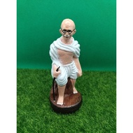 Mahatma Gandhi Statue