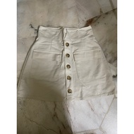 Preloved fashion beige skirt