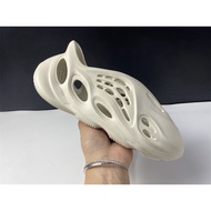 LW "Sand" Yeezy Foam Runner RNNR FY4567