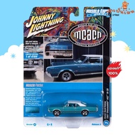 Johnny Lightning-1967 Oldsmobile 442 W-30 Scale 1/64