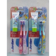 JORDAN STEP BY STEP JORDAN STEP 3 TOOTHBRUSH/ TWIN SOFTa + JORDAN STEP 2 GREEN APPLETOOTPASTE (6-9y)