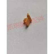 Suitable for Nikon D7000 D7100 D5200 D5100 D3200 D3300 Battery Buckle Clip
