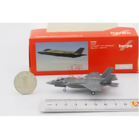 Herpa Wings 1:200 558426 F-35A F35 Lightning II Stealth Combat Attack Aircraft Japan Air Self-Defens