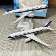 China Southern Airlines Airbus A350 Airplane Model 1/400 Scale Super Beautiful High Quality Metal