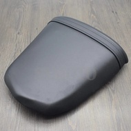 Motorcycle Rear Pillion Passenger Seat For Suzuki GSXR600 GSXR750 GSXR 750 600 2004-2005 K4 K5