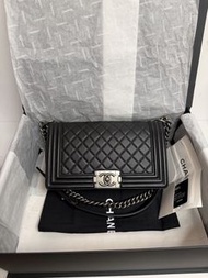 Chanel boy 25cm Chanel boy flap bag